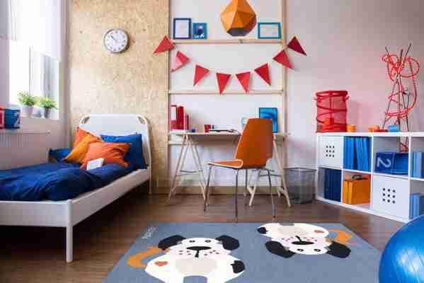 Alfombras para la habitación de los niños: Cómo elegirlas y quitar las manchas